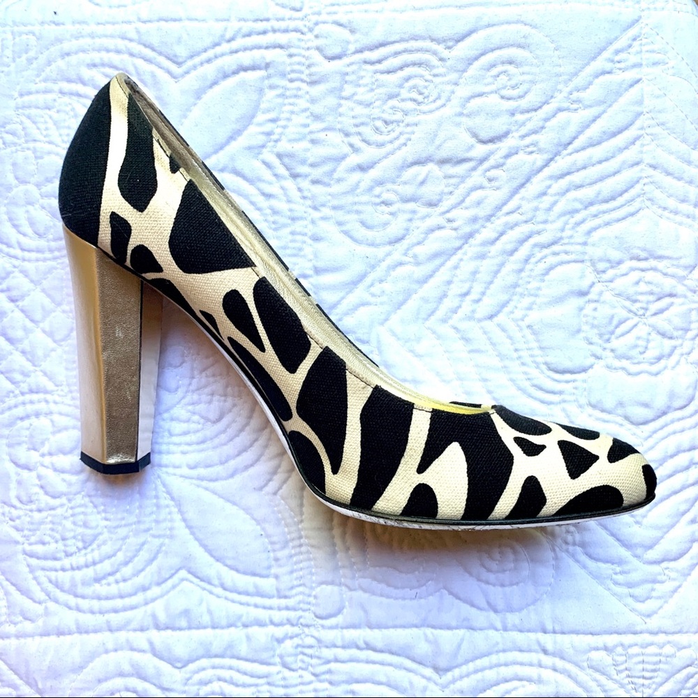 Diane Von Furstenberg Back & White Heels - Picture 3 of 16